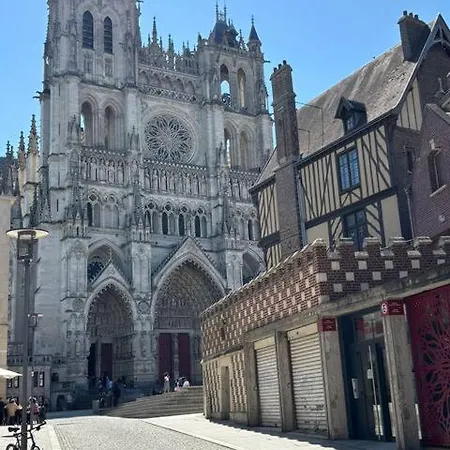 Vakantiehuis Corps De Ferme Amiens Avec Parking *