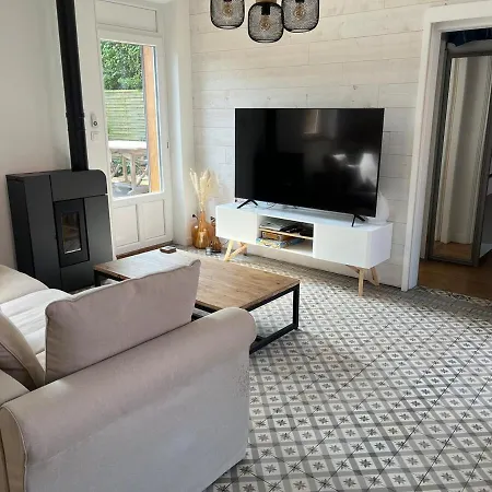 Corps De Ferme Amiens Avec Parking * Ferrieres (Somme)