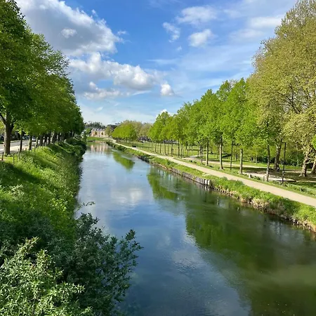 Corps De Ferme Amiens Avec Parking Vakantiehuis Ferrieres (Somme)