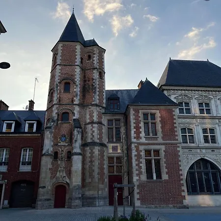 Corps De Ferme Amiens Avec Parking * Ferrieres (Somme)